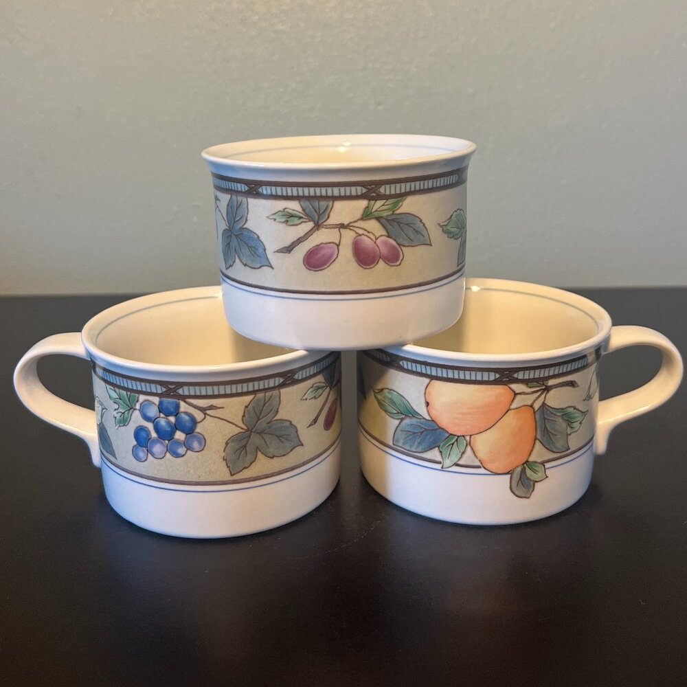 Mikasa INTAGLIO Garden Harvest Flat-Bottom Cups Mug Lemons Grapes Plums Set of 3